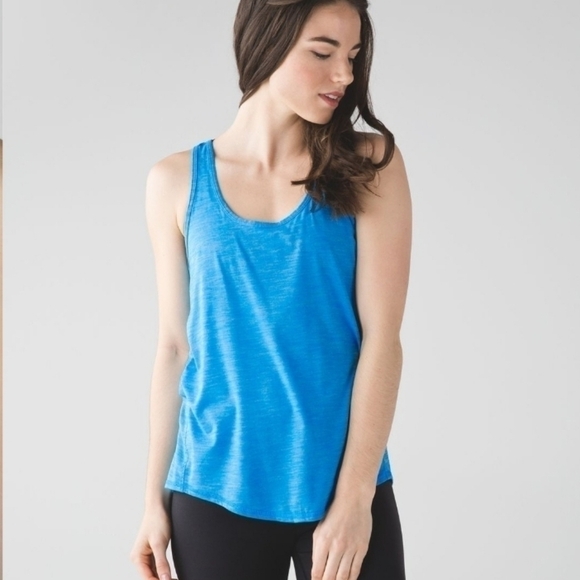 lululemon athletica Tops - LULULEMON Salute the Sun Singlet II